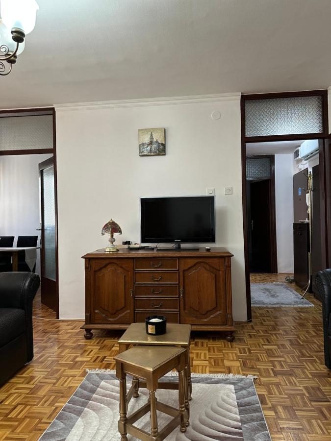 Tamaris Apartment Subotica Bagian luar foto